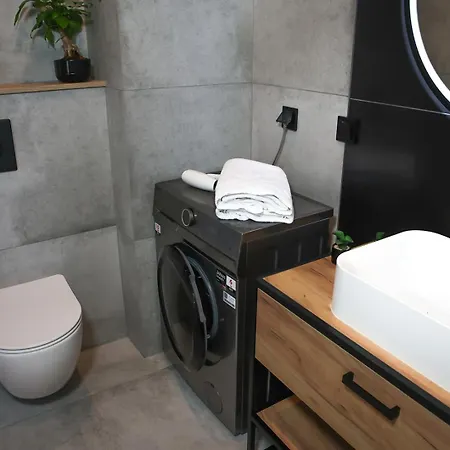 דירה Luxus Apartament Luna גדינייה